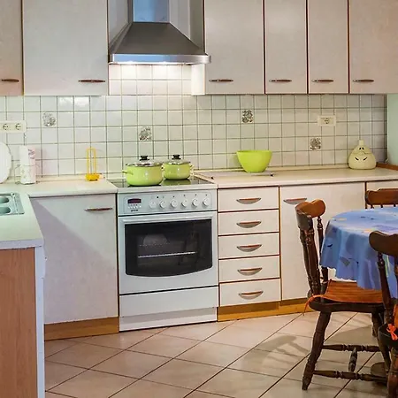 Apartma Ursic *